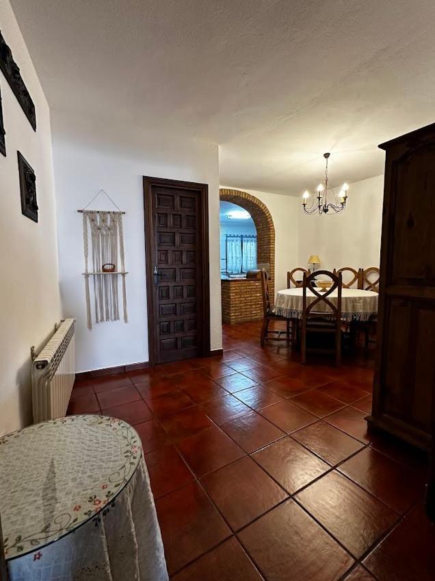 Espaciosa Y Elegante Casa Rural En Los Marines Екстер'єр фото